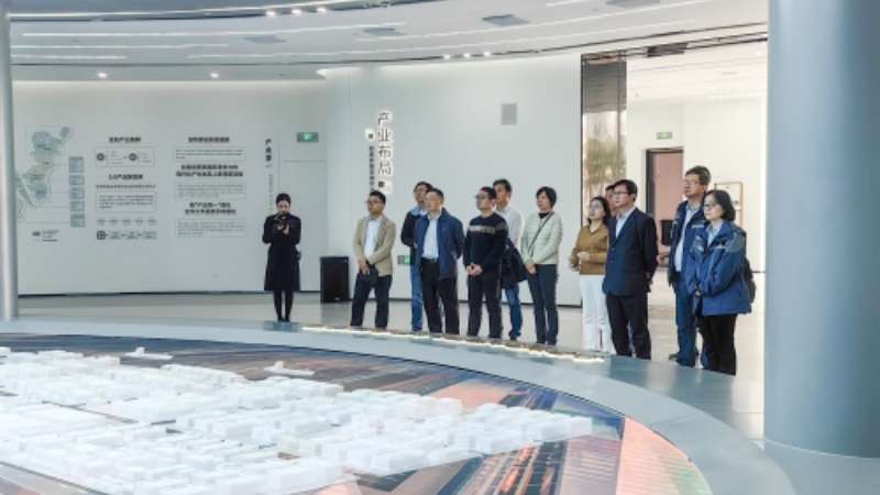 實(shí)干實(shí)績(jī)啟新篇丨大橫琴置業(yè)開(kāi)展“黨建引領(lǐng)興產(chǎn)業(yè) 互學(xué)互鑒促發(fā)展”調(diào)研學(xué)習(xí)活動(dòng)